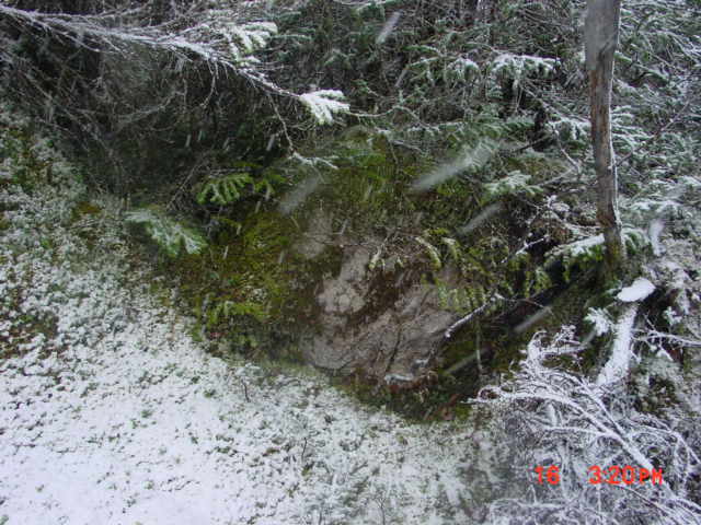 P01_Taken_Near_15_Showing_Boulders_&_Voids.jpg