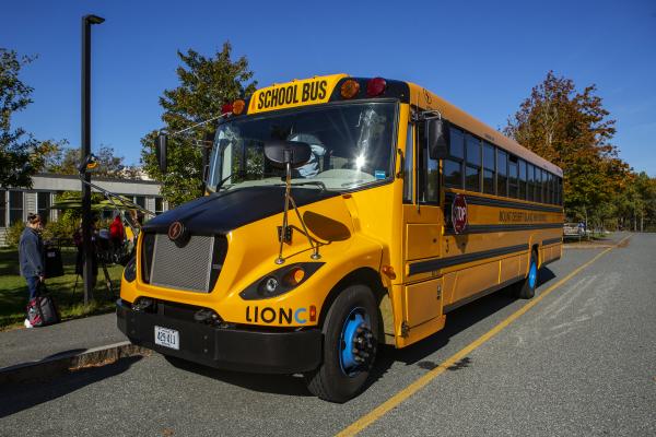 Electric schoolbus