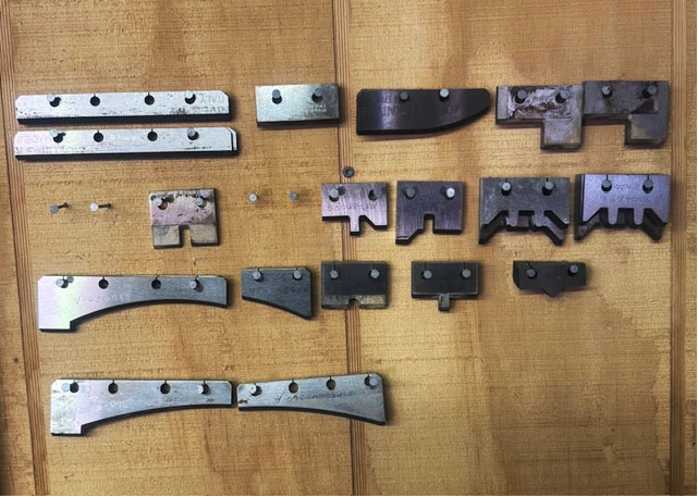 Various types of saw tools