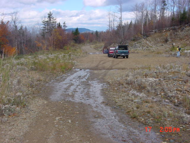 P27_Drainage_Across_Road_At_Shale_Pit.jpg
