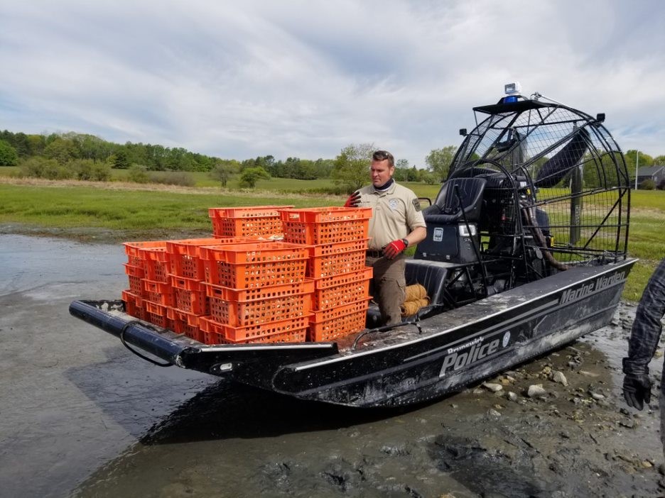 Shell loading on airboat