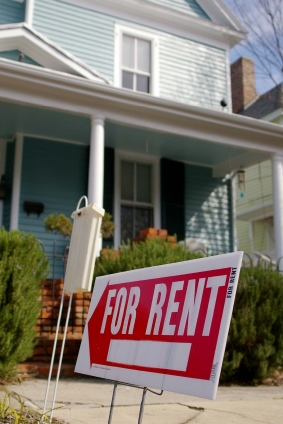 house with for rent sign