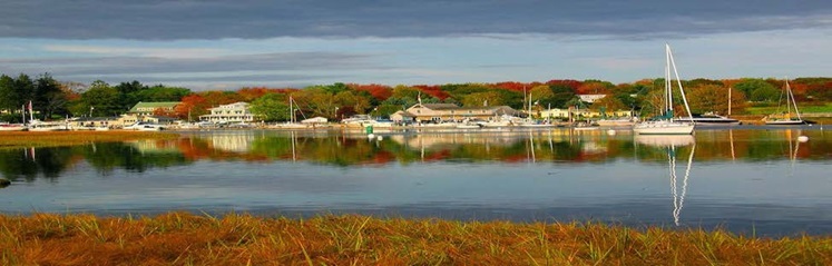 Stunning image of boats in quiet harbor