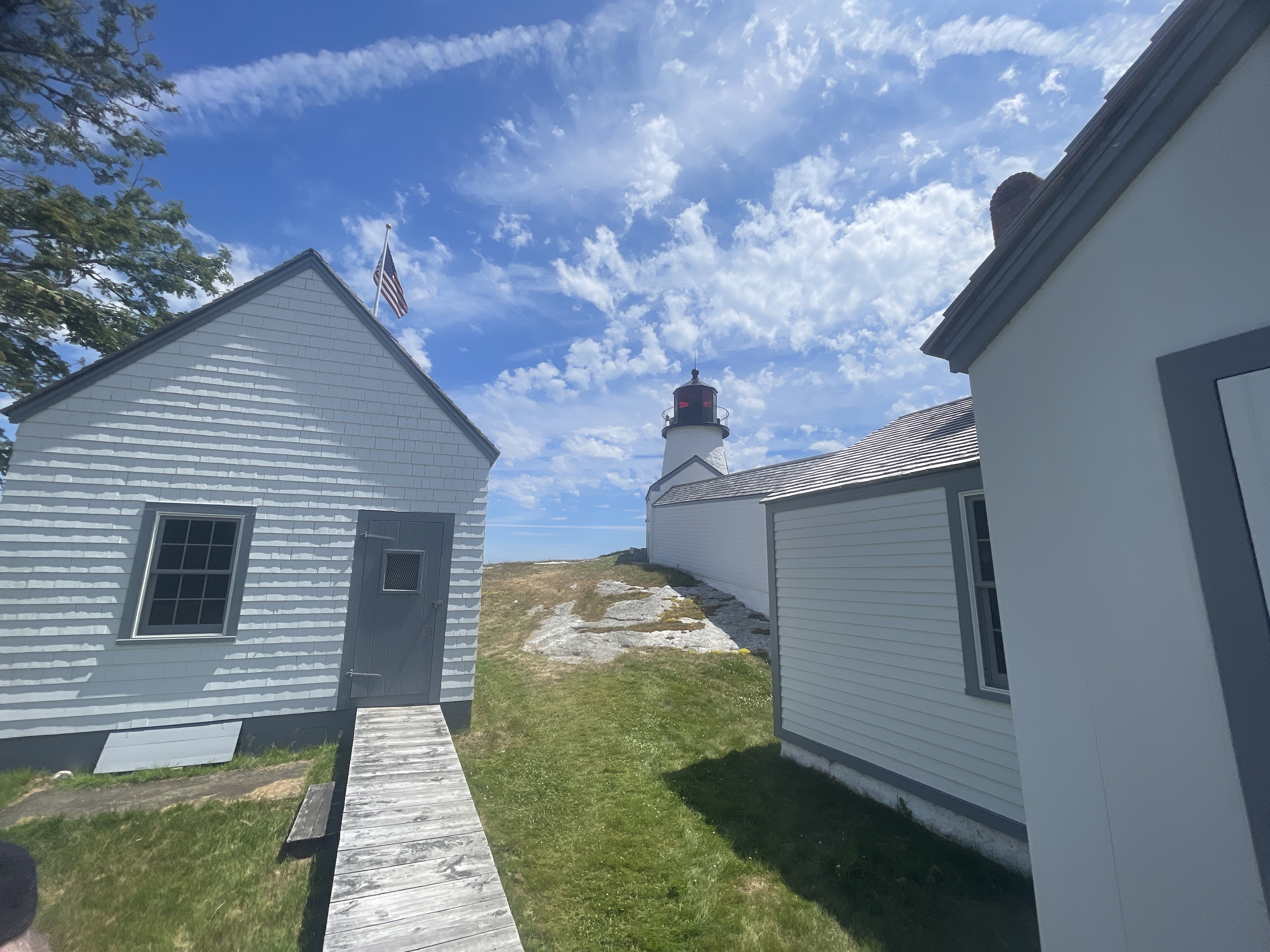 Burnt Island facilities