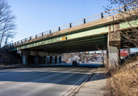 broadway bridge in bangor