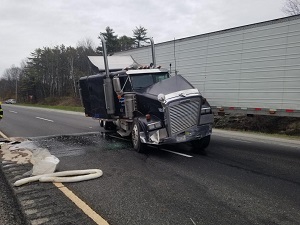 Jackknifed Tractor trailer on I295