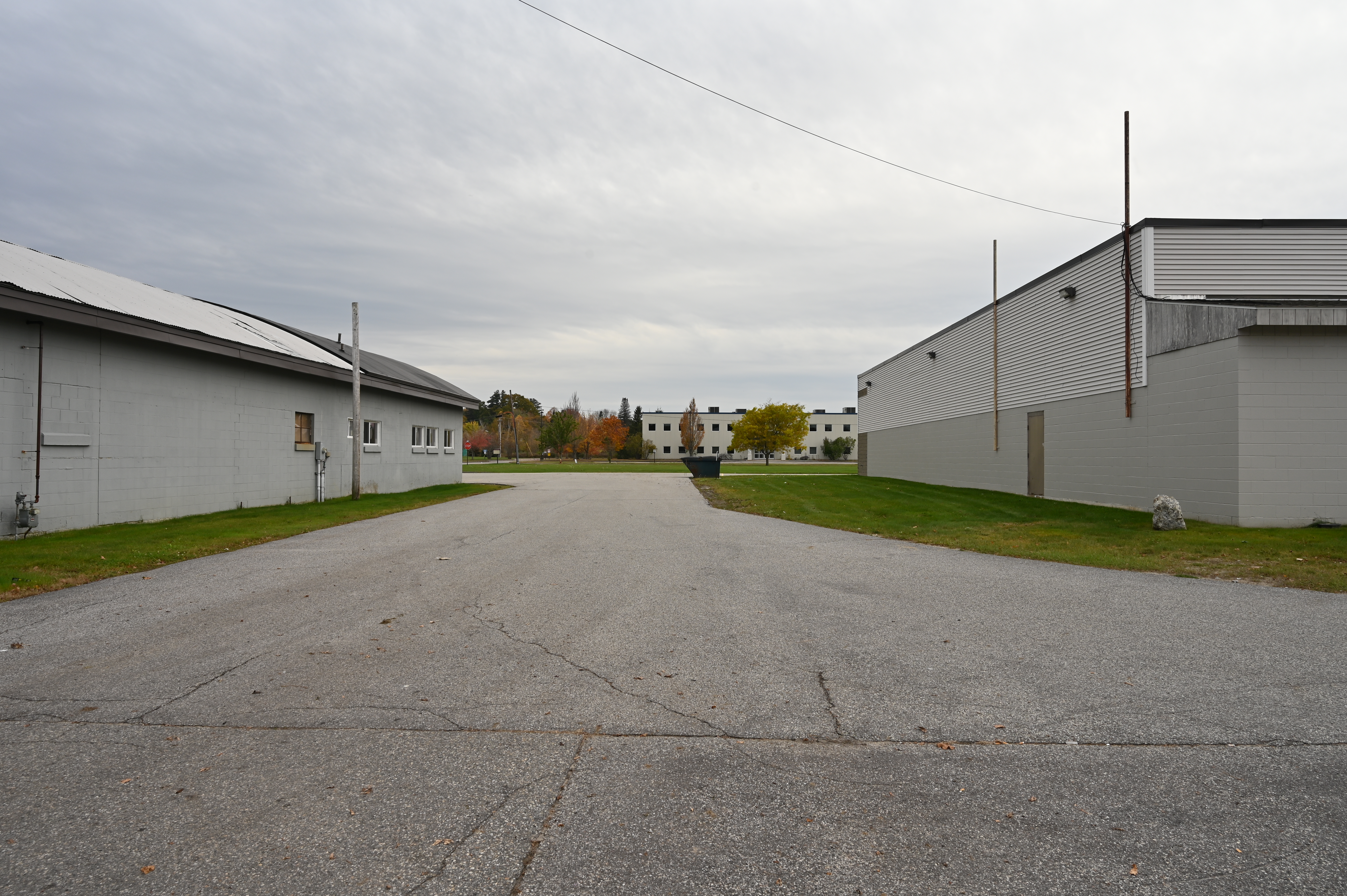 BOWLING ALLEY-OVERALL EXTERIOR (DAYTIME)