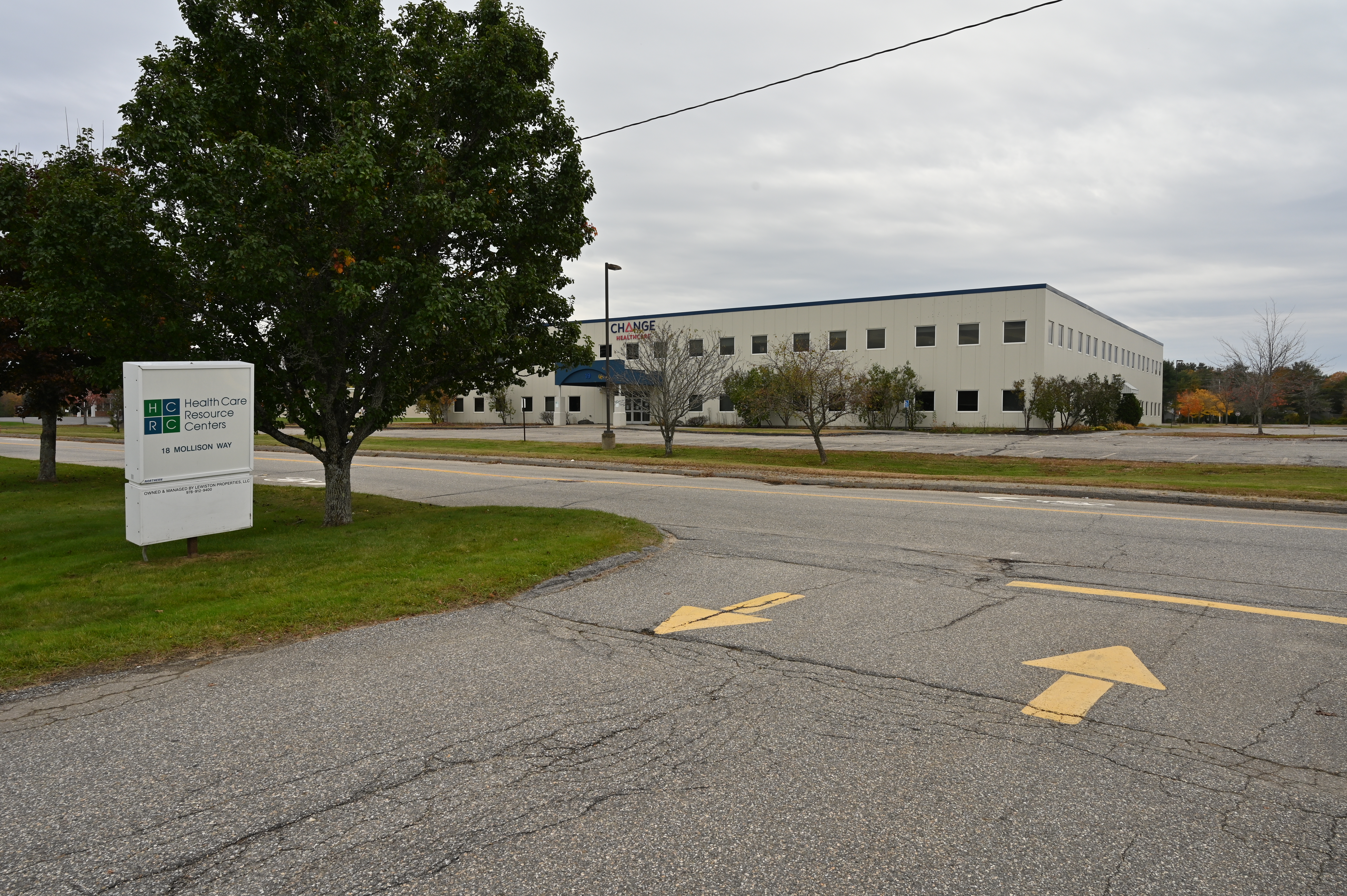 BOWLING ALLEY-OVERALL EXTERIOR (DAYTIME)