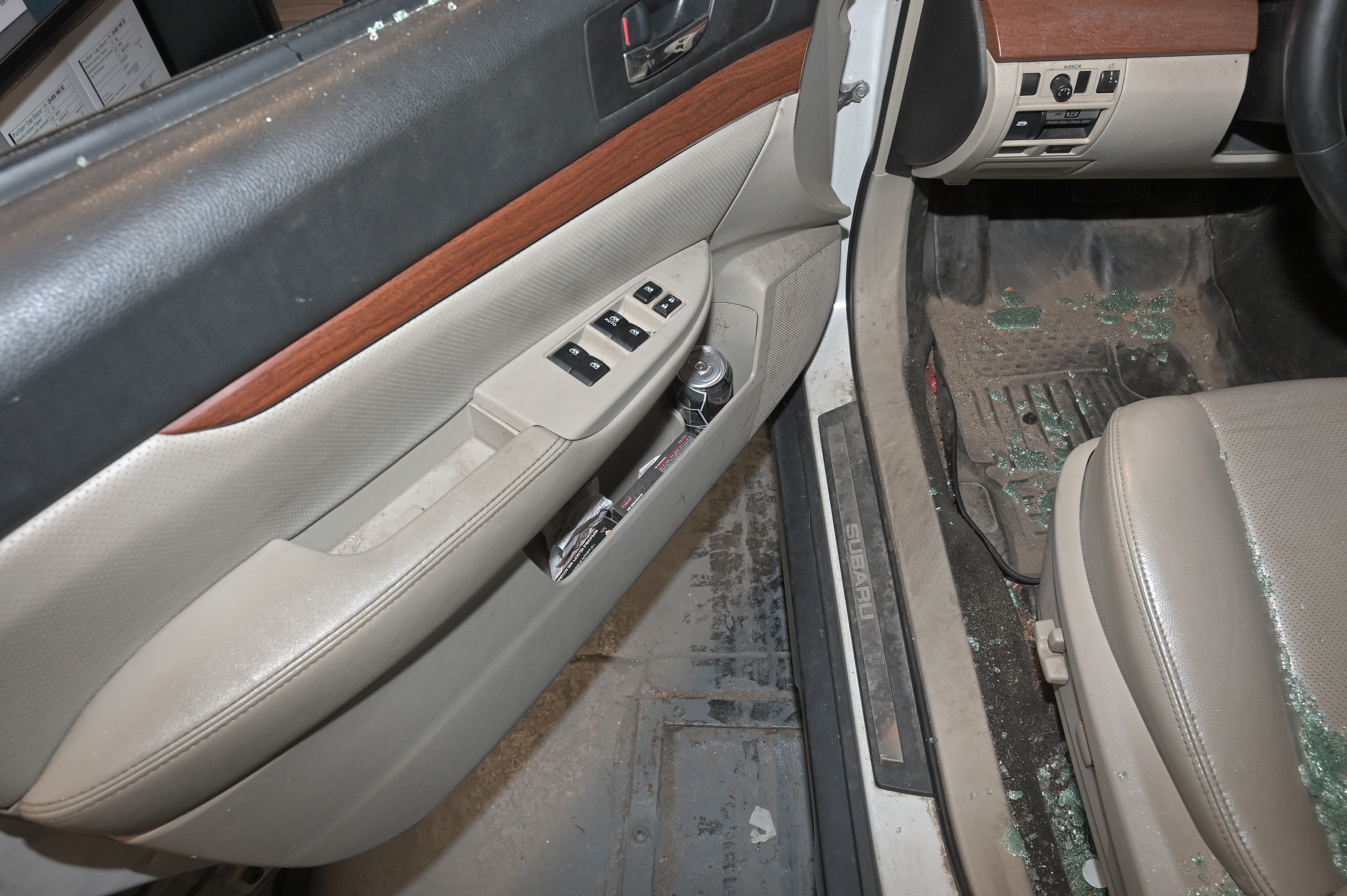 ROBERT CARD WHITE SUBARU - CONTENTS