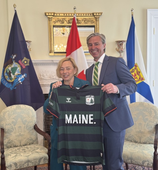 Governor Mills presented Nova Scotia Premier Tim Houston with a Hearts of Pine Jersey during their bilateral meeting last month at the historic Province House in Halifax, Nova Scotia.