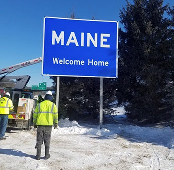 New "Welcome Home" sign on the Maine turnpike