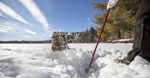 Ice Safety Tips: Ice Fishing Guide: Fishing: Fishing & Boating: Maine Dept  of Inland Fisheries and Wildlife
