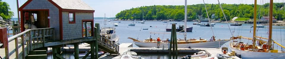 Boats and a lobster shack at a Rockland harbor