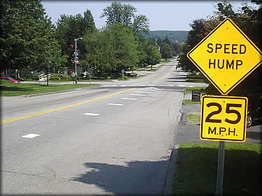 Set Rubber Speed Hump End Round Edge Road Humps Edges 60 Tonne Yellow Black 