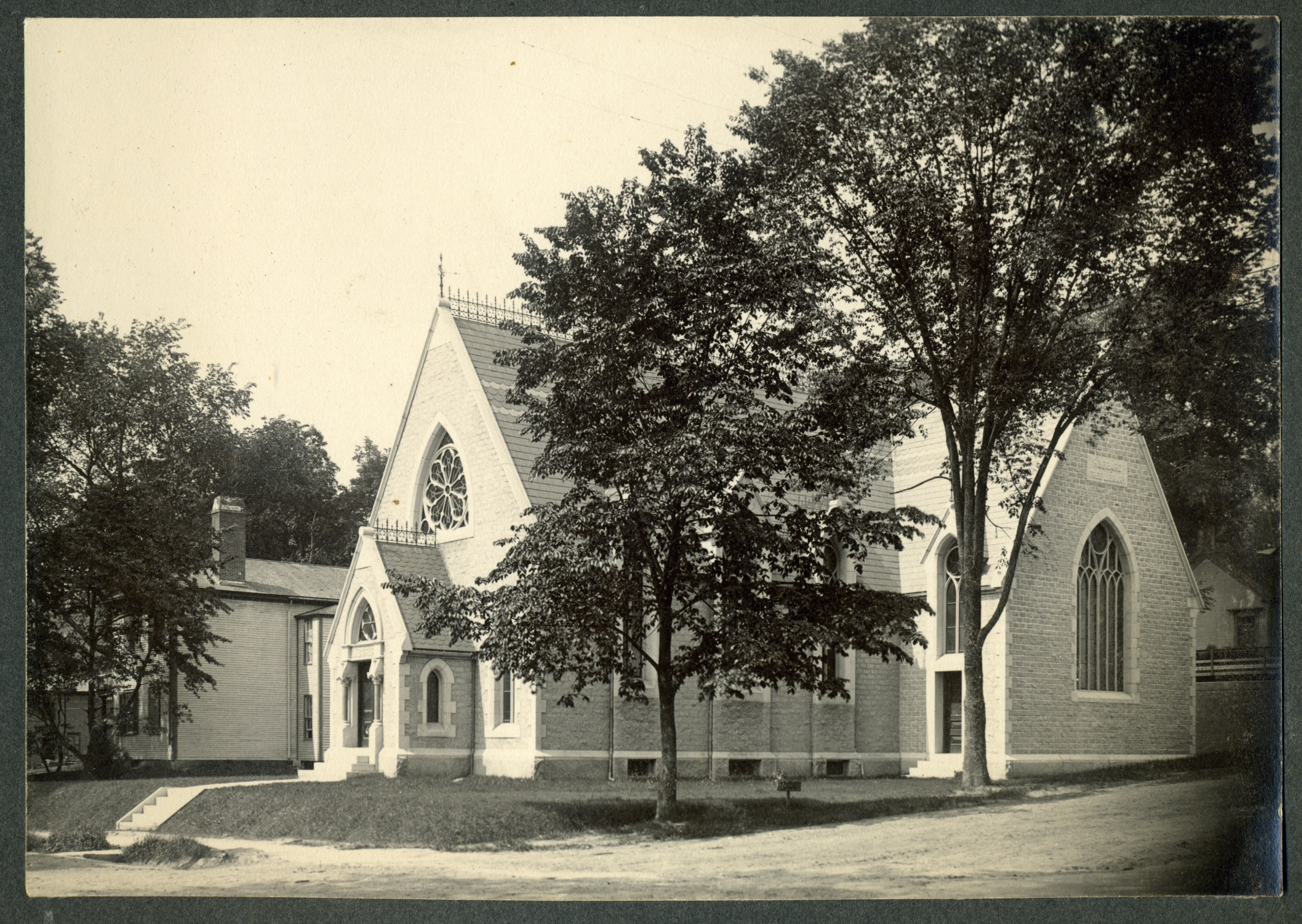 Hallowell Historical Society - Row House, Inc.